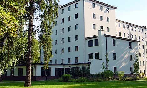 Gebäude des Instituts für Hirnforschung der Kaiser-Wilhelm-Gesellschaft, heute nach den Gründern Cécile und Oskar Vogt benannt