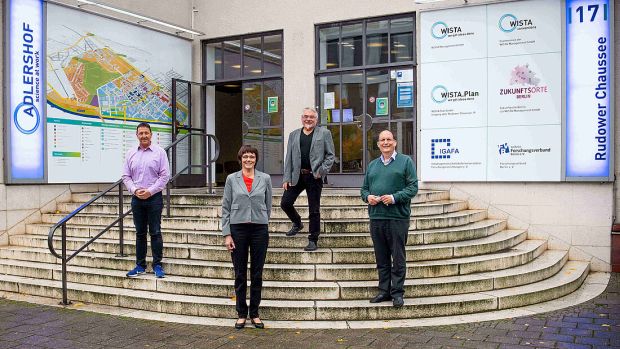 Dirk Döbler, Prof. Ulrike Woggon, Thomas Prinzler und Prof. Günther Tränkle (Foto: Gundula Krause/rbb 2020)