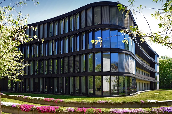 Forschungsgebäude für Medizinische Genomforschung auf dem Campus Berlin-Buch (Foto: Peter Himsel/CBB)