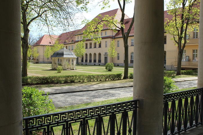Blick ins historische Ludwig-Hoffmann-Quarter (Foto: Campus Berlin-Buch GmbH)